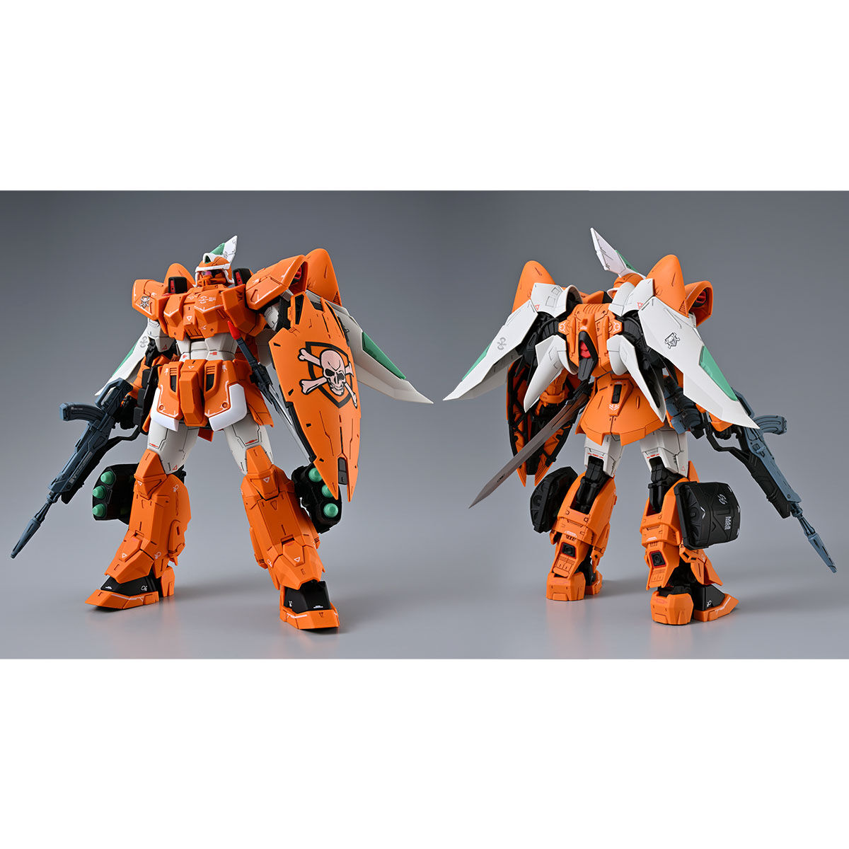 MG 1 100 MOBILE GINN MIGUEL AYMAN CUSTOM GUNDAM PREMIUM BANDAI