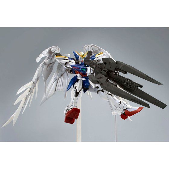 MG 1/100 WING GUNDAM ZERO EW & DREI ZWERG [SPECIAL COATING