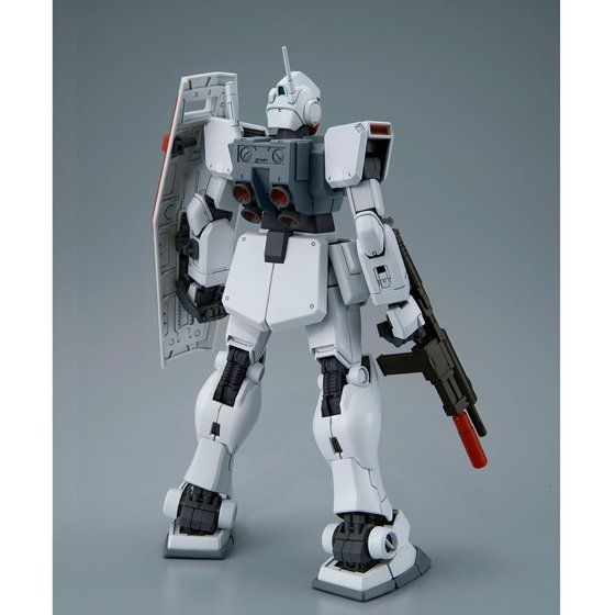 MG 1/100 GM (COLD DISTRICTS TYPE) | GUNDAM | PREMIUM BANDAI