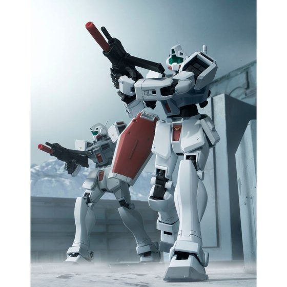 MG 1/100 GM (COLD DISTRICTS TYPE) | GUNDAM | PREMIUM BANDAI