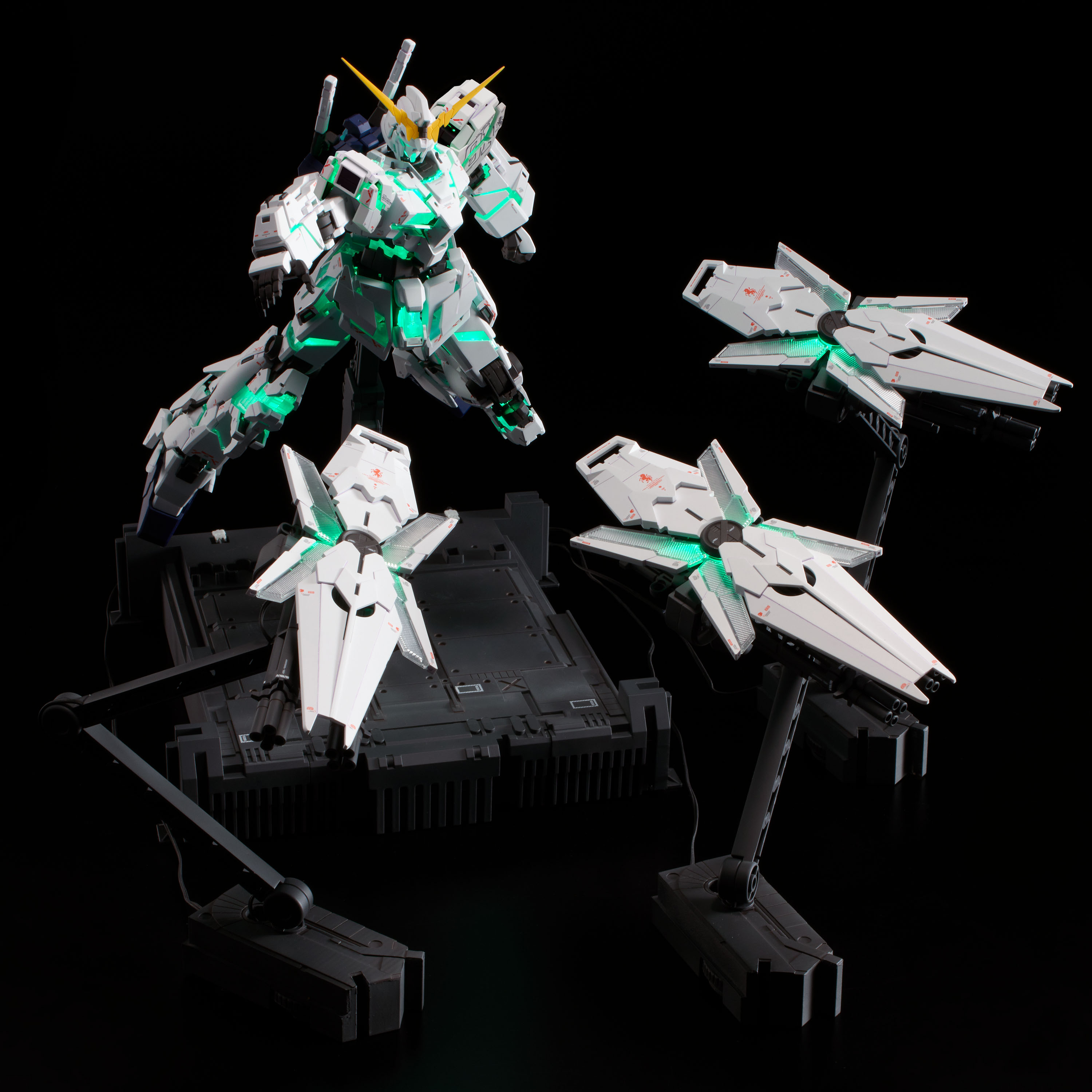 MG UNICORN GUNDAM \