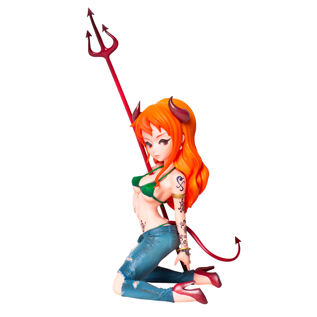 ワンピースBESTERCALL DEVILISH NAMI 2種+ARTBOOK One Piece Bustercall Devilish Nami Collectible PVC Figure
