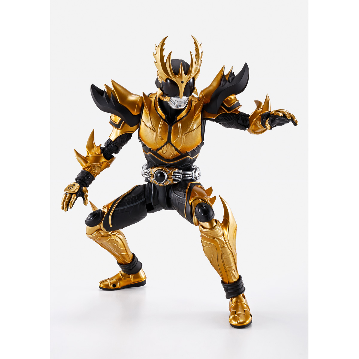 未開封2点セットMASKED RIDER THEBEE & KUUGAフィギュア MASKED RIDER KUUGA MIGHTY FORM -Store Limited Edition- is joining 特撮