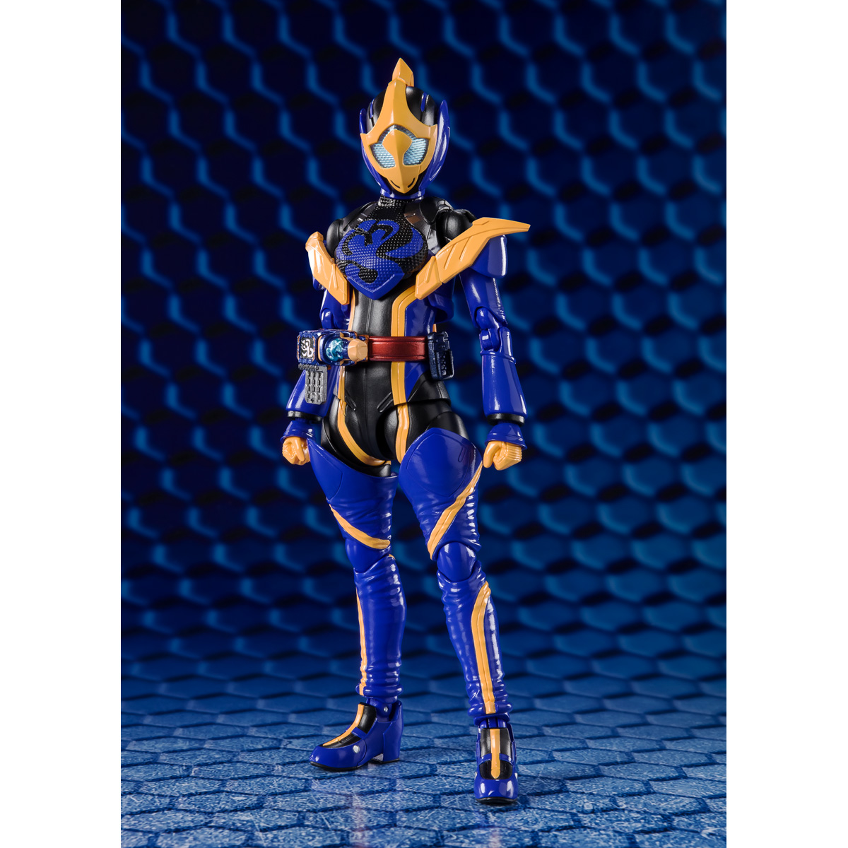 S.H.Figuarts KAMEN RIDER JEANNE COBRA GENOME & LOVEKOV KUJAKU