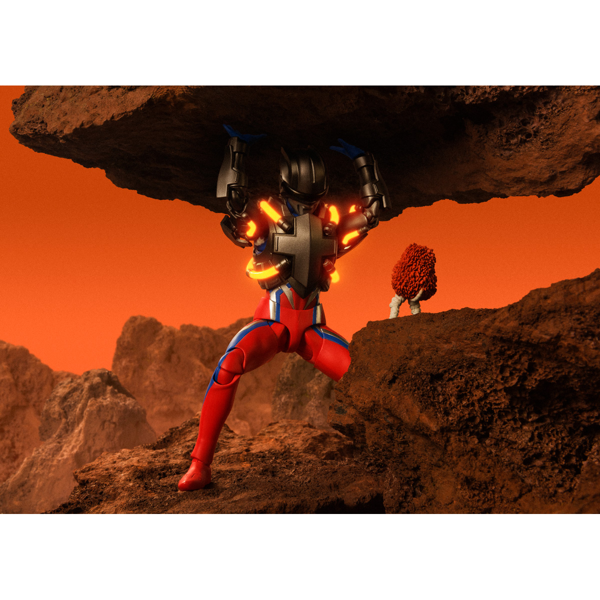 S.H.Figuarts TECTOR GEAR ZERO | ULTRAMAN | PREMIUM BANDAI