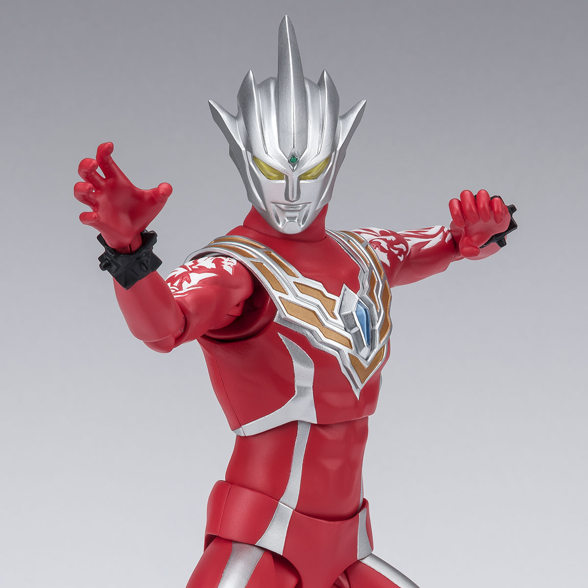 S.H.Figuarts ULTRAMAN REGULOS | ULTRAMAN | PREMIUM BANDAI