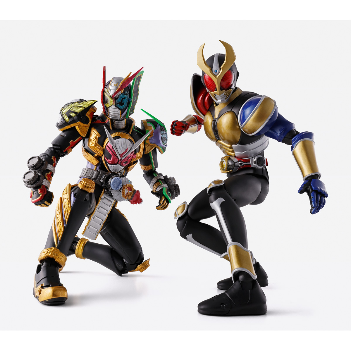 S.H.Figuarts (SHINKOCCHOU SEIHOU) MASKED RIDER AGITO TRINITY FORM