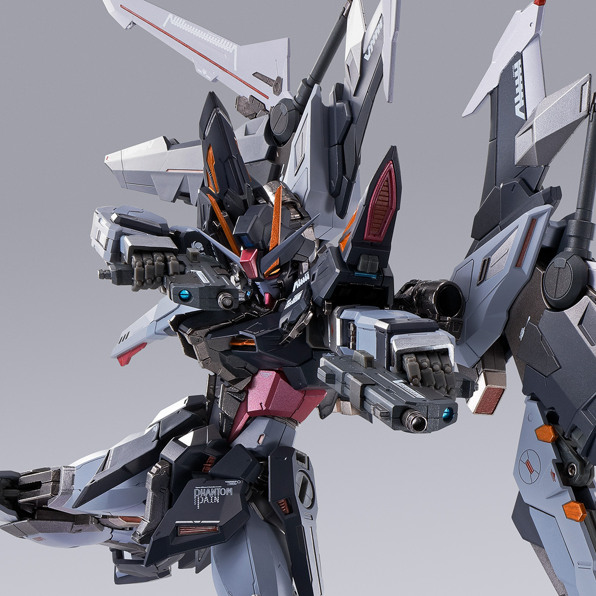 METAL BUILD STRIKE NOIR Gundam(Alternative Strike Ver.) | GUNDAM