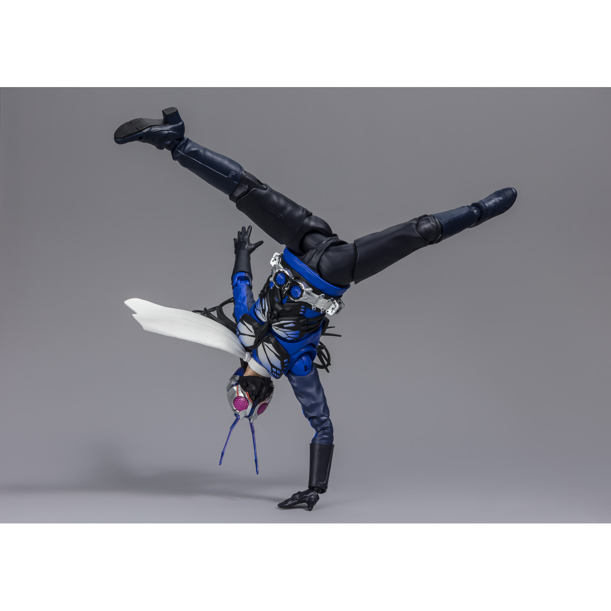 S.H.Figuarts MASKED RIDER NO.0 (SHIN MASKED RIDER) | Kamen Rider
