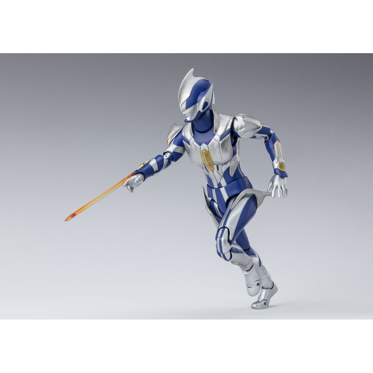 S.H.Figuarts HUNTER KNIGHT TSURUGI | ULTRAMAN | PREMIUM BANDAI