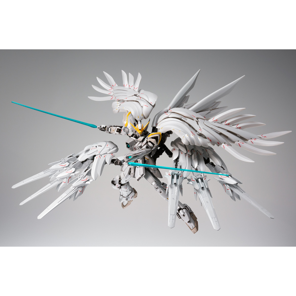 GUNDAM FIX FIGURATION METAL COMPOSITE WING GUNDAM SNOW WHITE
