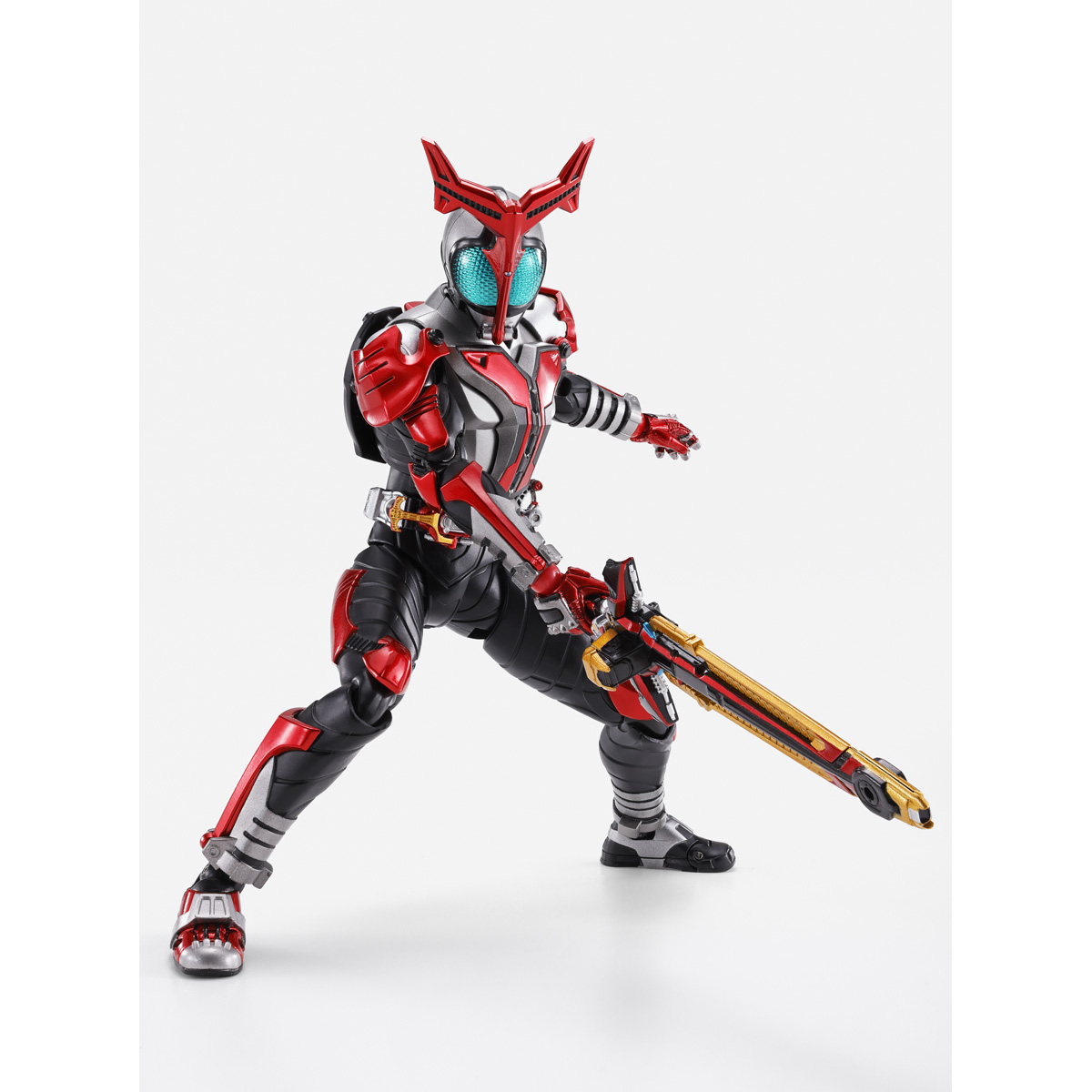 S.H.Figuarts (SHINKOCCHOU SEIHOU) MASKED RIDER KABUTO hyper form