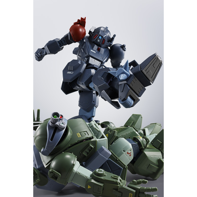 HI-METAL R BLOOD SUCKER | Attack on Titan | PREMIUM BANDAI