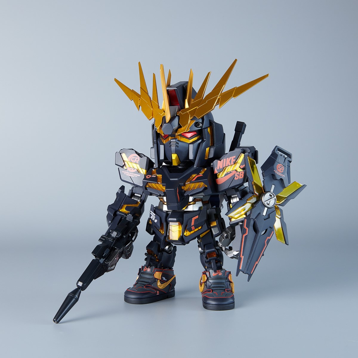 RX-0 UNICORN GUNDAM 02 BANSHEE [DESTROY MODE] VER. NIKE SB
