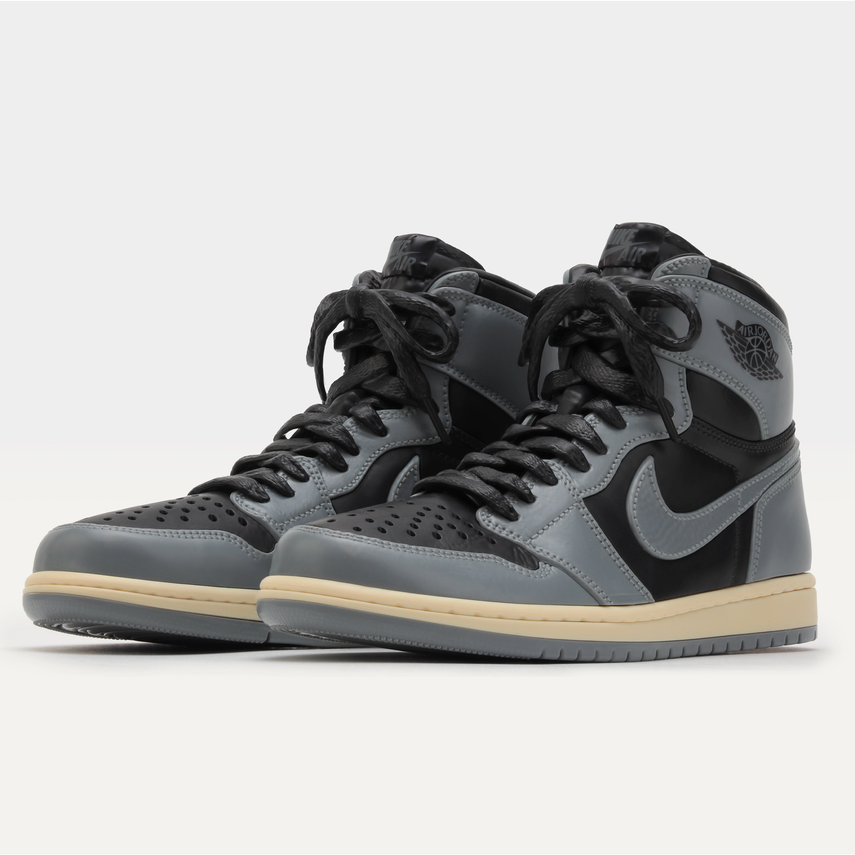 シューズ(男性用) Nike Air Jordan 1 High 85 Reverse Shadow NIKE AIR JORDAN 1 HIGH 85 SHADOW × REVERSE SHADOW MODEL KIT