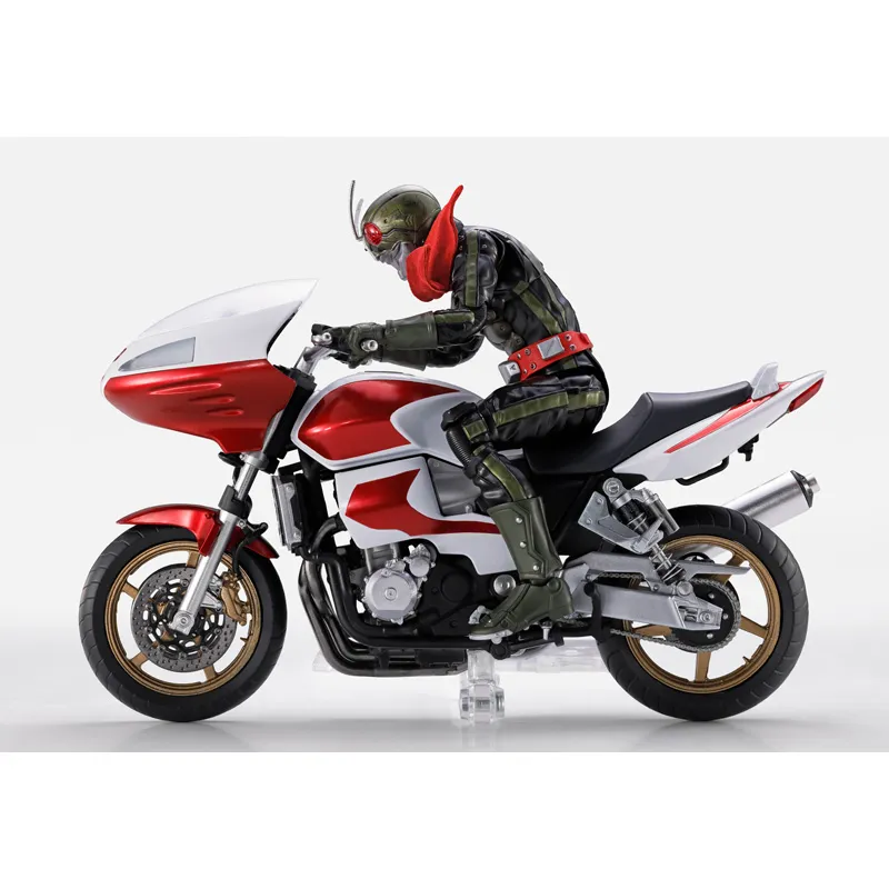 新品　仮面ライダー　MASKED RIDER & CYCLONE Join the legendary rider machine 