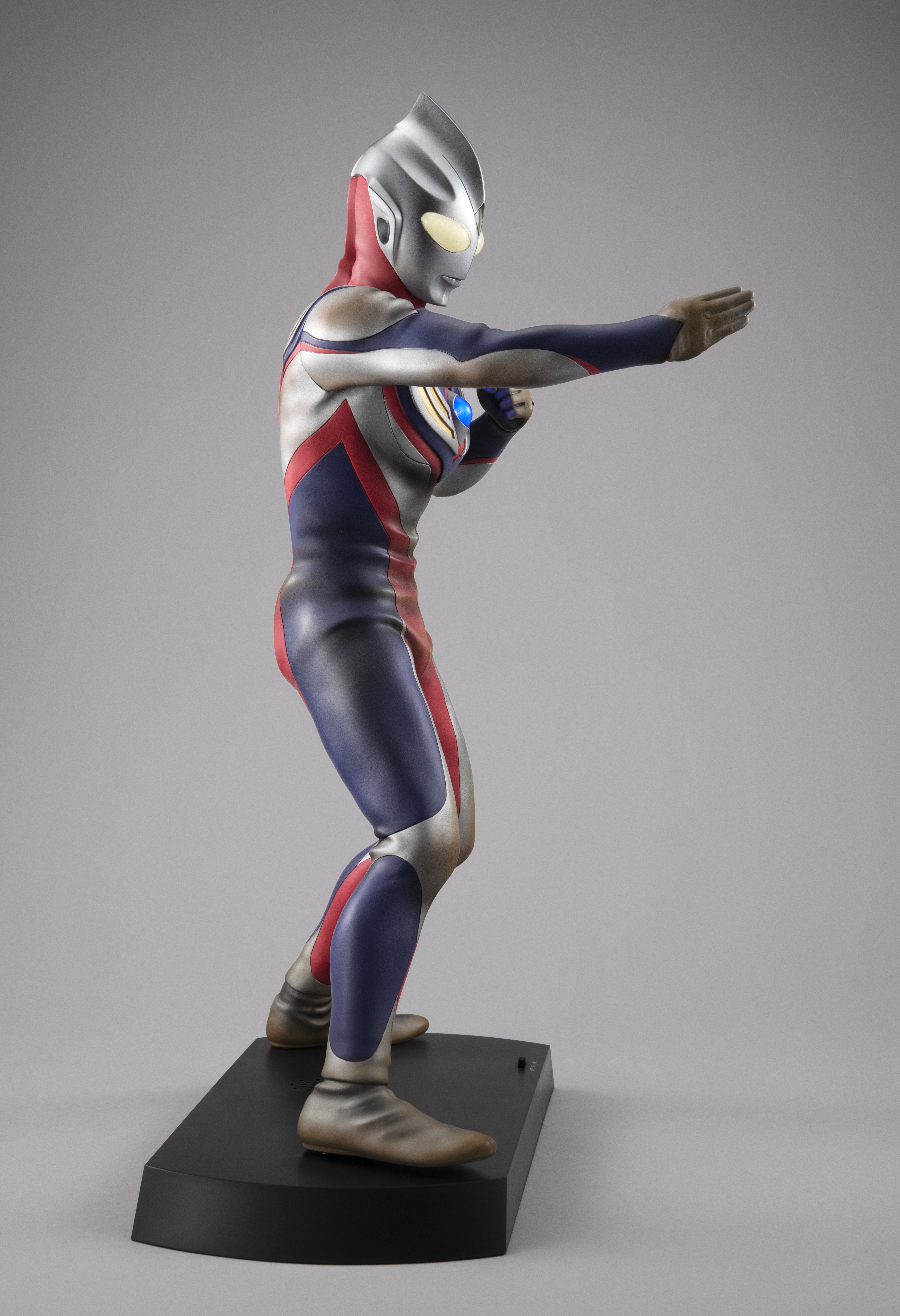 ULTIMATE ARTICLE ULTRAMAN TIGA (MULTI TYPE) BATTLE IMAGE COLOR