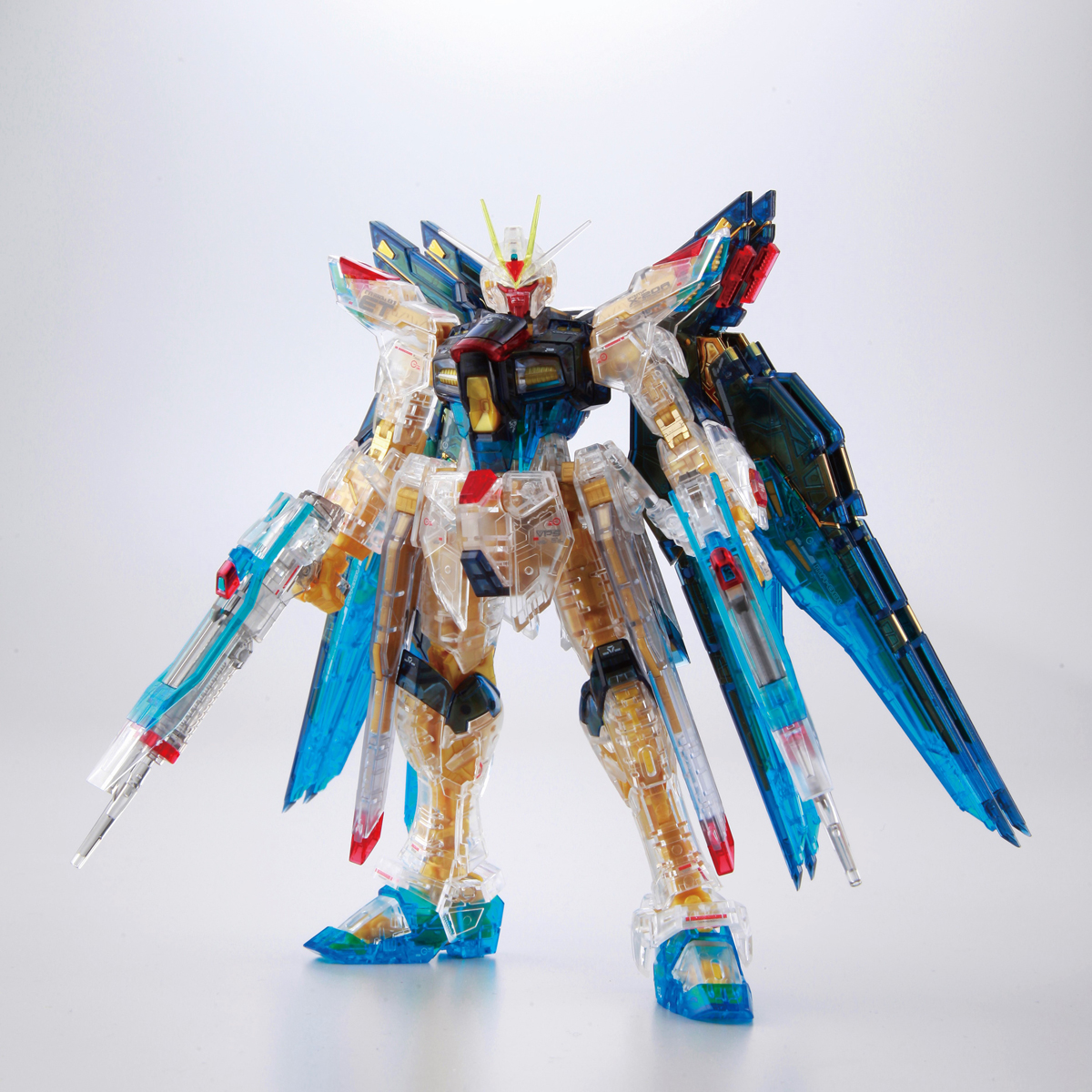 RG 1/144 STRIKE FREEDOM GUNDAM COLOR CLEAR VER.[Sep 2020 Delivery