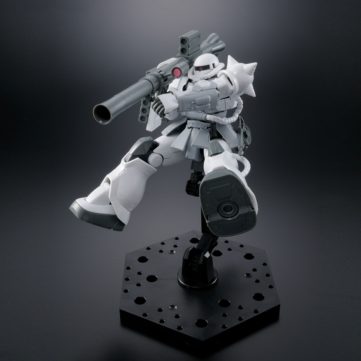 HG 1/144 THE GUNDAM BASE LIMITED MS-06C-6/R6 ZAKUⅡ TYPE C-6/R6