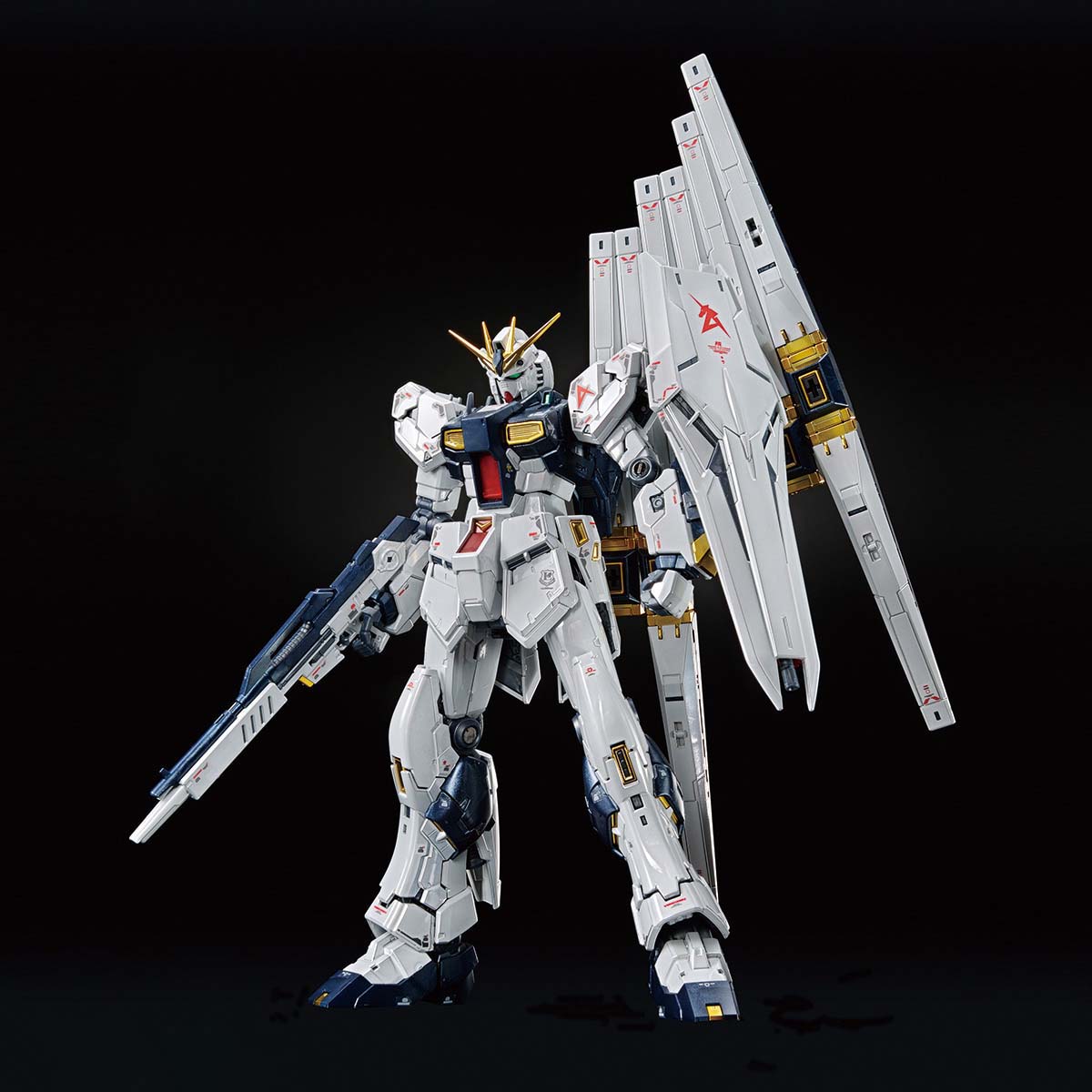 RG 1/144 THE GUNDAM BASE LIMITED νGUNDAM[TITANIUM FINISH] | GUNDAM
