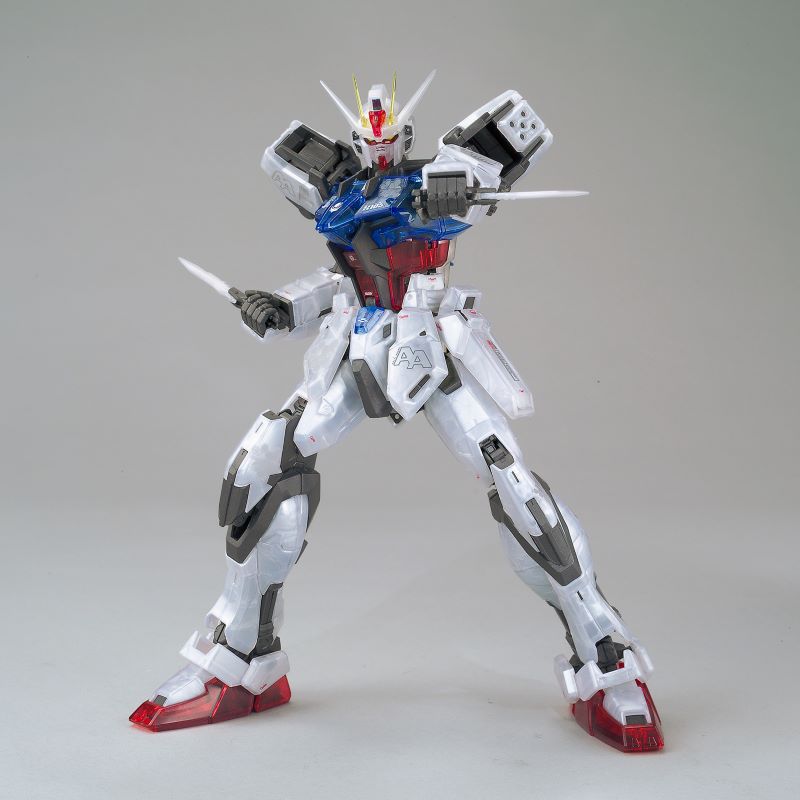 MG 1/100 THE GUNDAM BASE LIMITED AILE STRIKE GUNDAM Ver.RM ［CLEAR