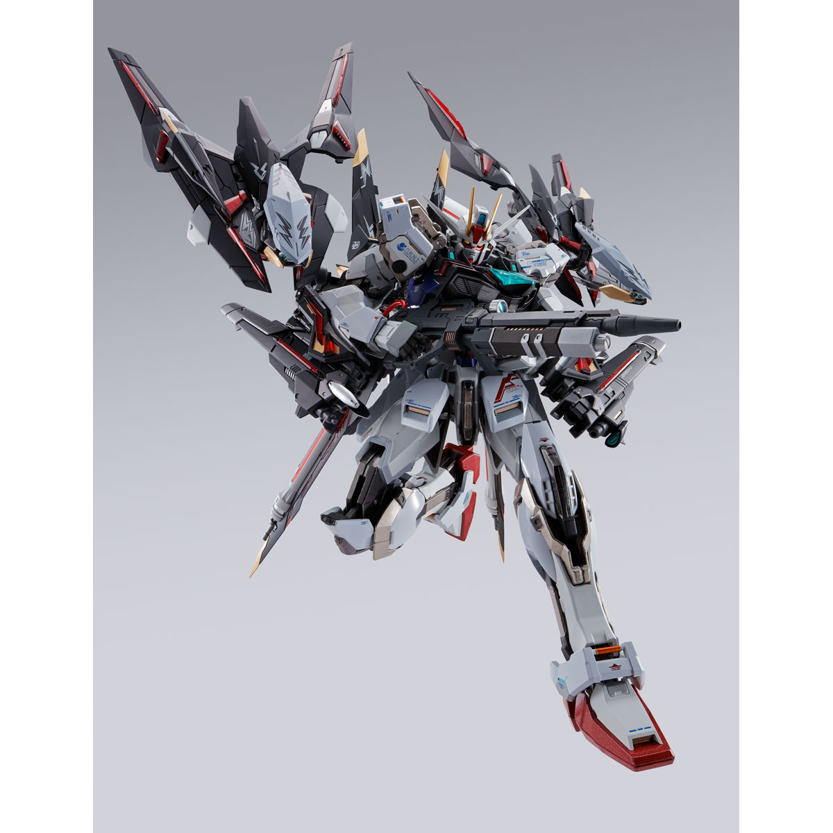 METAL BUILD LIGHTNING STRIKER (ALTERNATIVE STRIKE Ver.) | GUNDAM