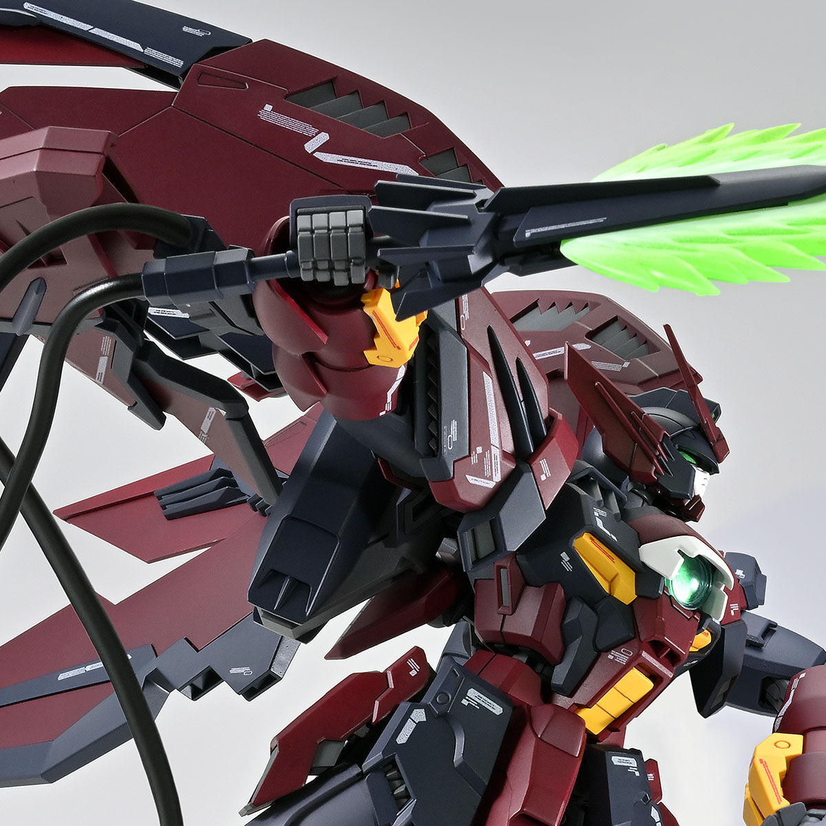 MG 1/100 GUNDAM EPYON EW (STURM UND DRANG UNIT) | GUNDAM | PREMIUM