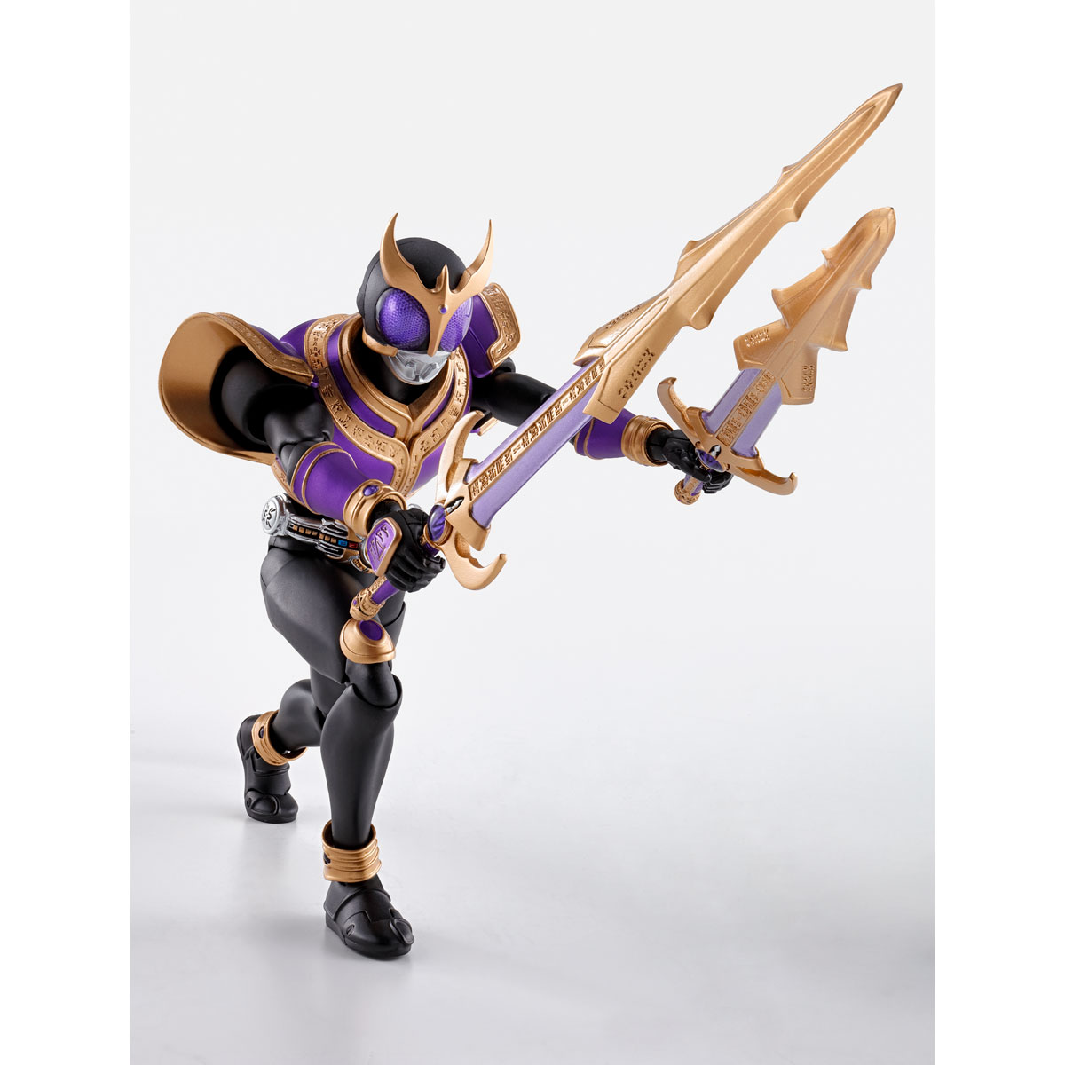 S.H.Figuarts (SHINKOCCHOU SEIHOU) MASKED RIDER KUUGA RISING TITAN