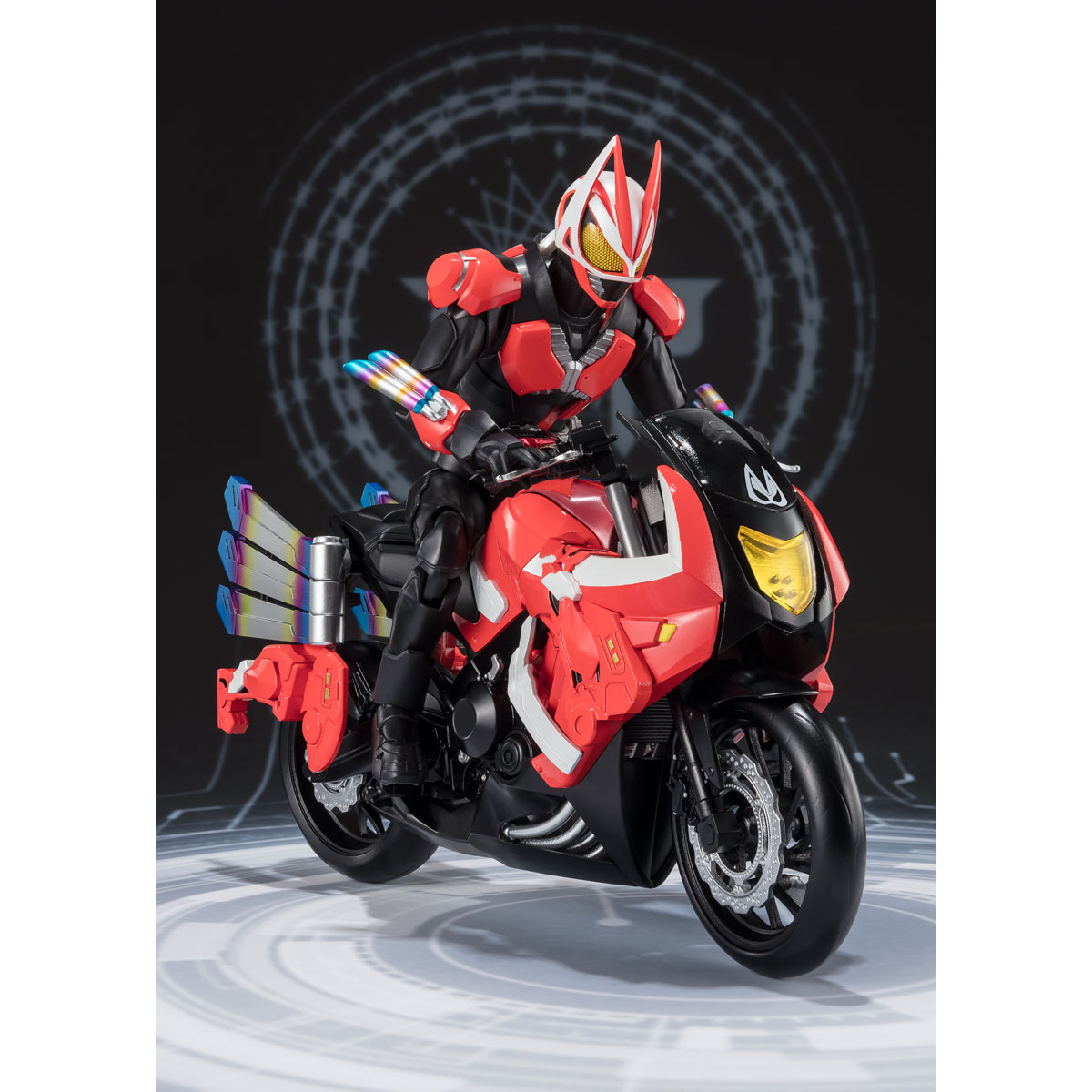 S.H.Figuarts BOOSTRIKER | Kamen Rider | PREMIUM BANDAI USA S.H.Figuarts BOOSTRIKER | Kamen Rider | PREMIUM BANDAI USA