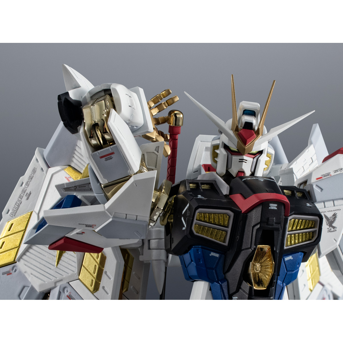 CHOGOKIN MIGHTY STRIKE FREEDOM GUNDAM | GUNDAM | PREMIUM BANDAI
