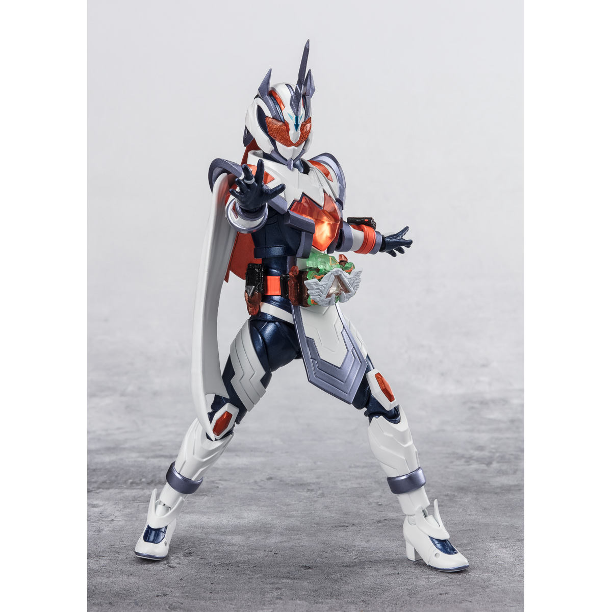 S.H.Figuarts KAMEN RIDER MAJADE SUNUNICORN | Kamen Rider | PREMIUM