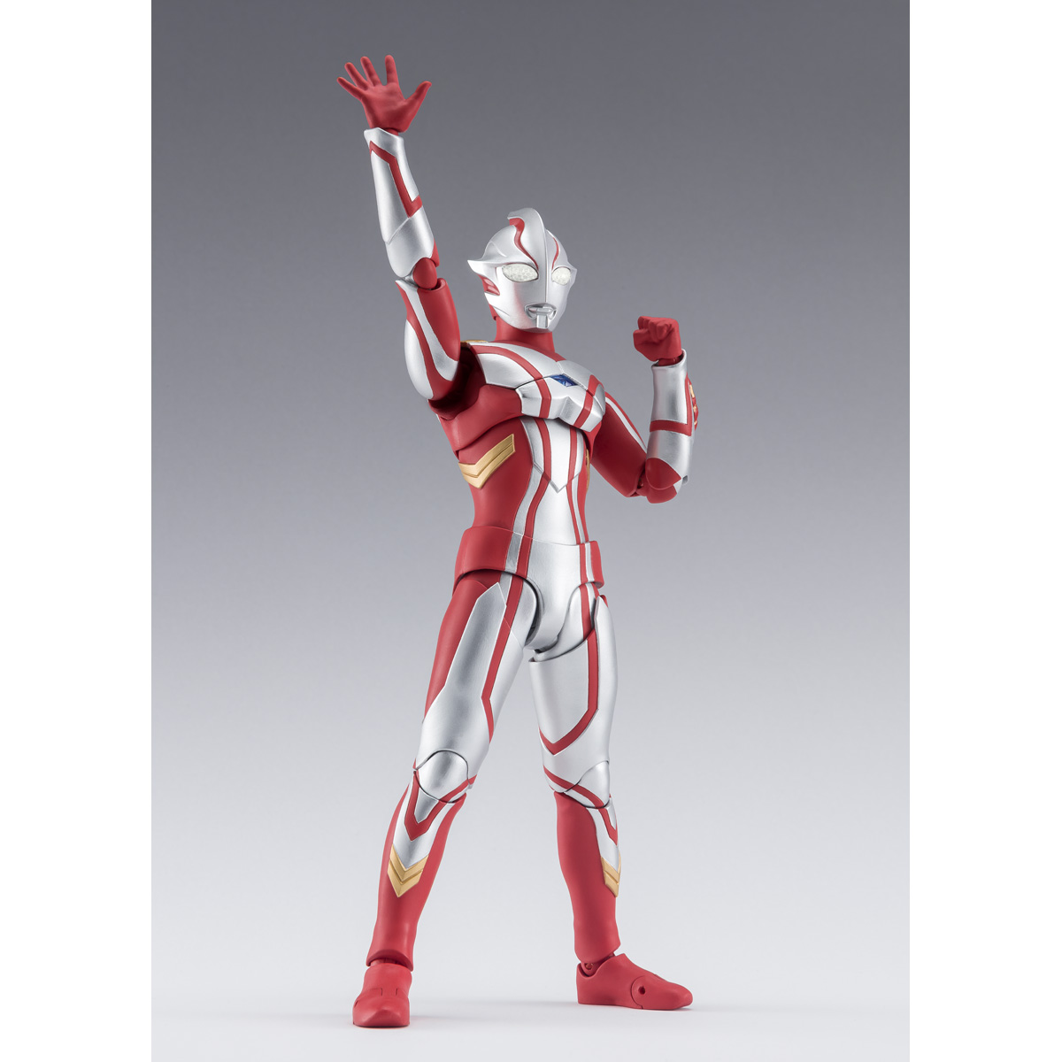 S.H.Figuarts ULTRAMAN MEBIUS | ULTRAMAN | PREMIUM BANDAI USA