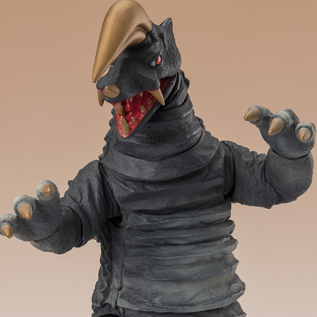 S.H.Figuarts BLACK KING <When the Star of Ultra Shines Ver