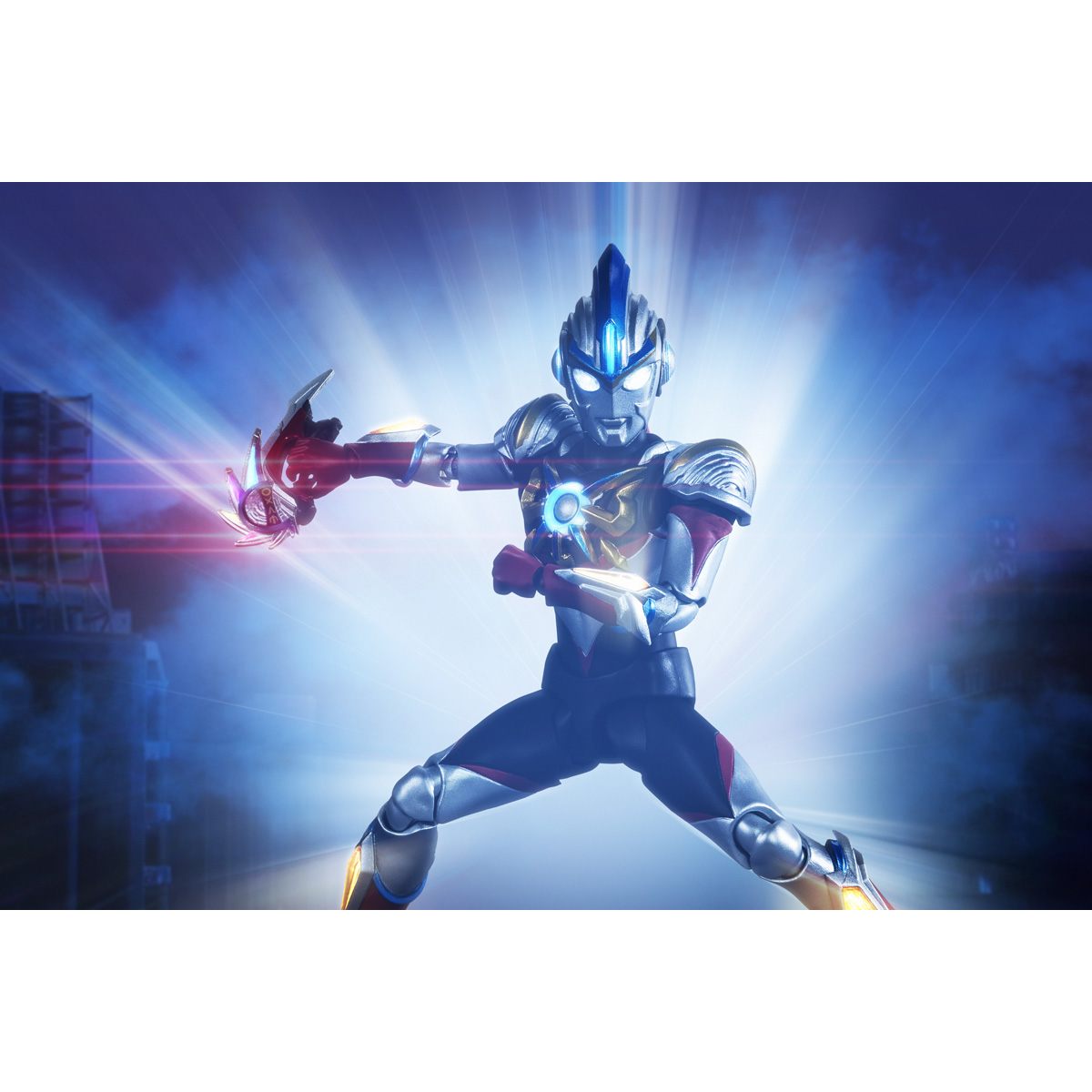 S.H.Figuarts ULTRAMAN ORB ORB TRINITY | ULTRAMAN | PREMIUM BANDAI