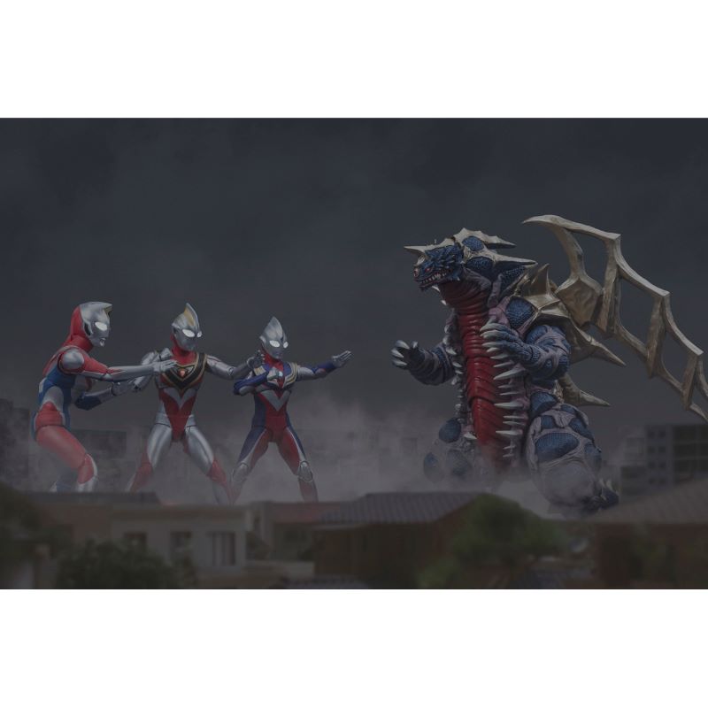 S.H.Figuarts KING OF MONS | ULTRAMAN | PREMIUM BANDAI USA