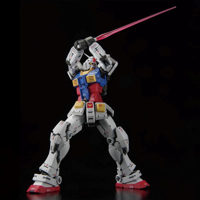 RG 1/144 RX-78-2 GUNDAM Ver.2.0 | GUNDAM | PREMIUM BANDAI USA