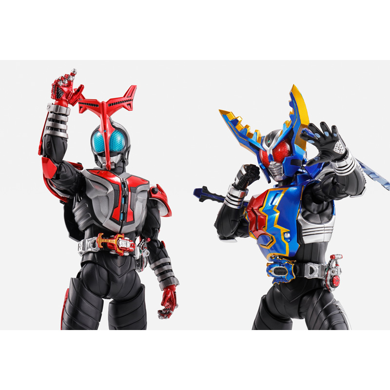 S.H.Figuarts (SHINKOCCHOU SEIHOU) MASKED RIDER GATACK HYPER FORM