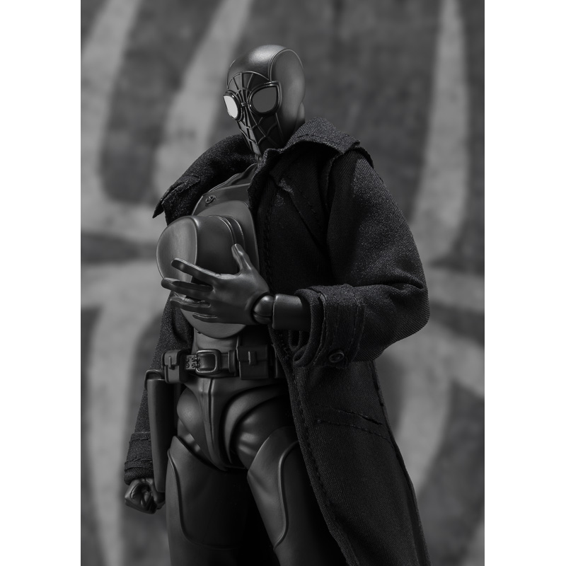 Spider-Man Noir PVCフィギュア Amazon.com: Diamond Select Toys Marvel Gallery: Spider-Noir