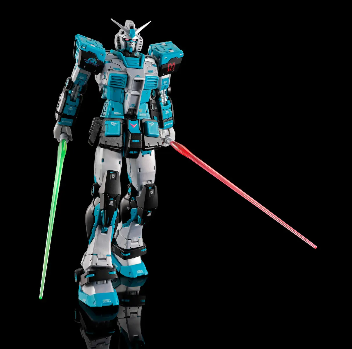 RG 1/144 RX-78-2 GUNDAM Ver.2.0 [HATSUNE MIKU Ver.] | GUNDAM