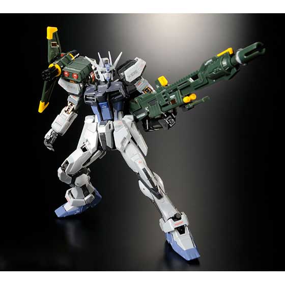 RG 1/144 GAT-X105 STRIKE GUNDAM DEACTIVE MODE | GUNDAM | PREMIUM