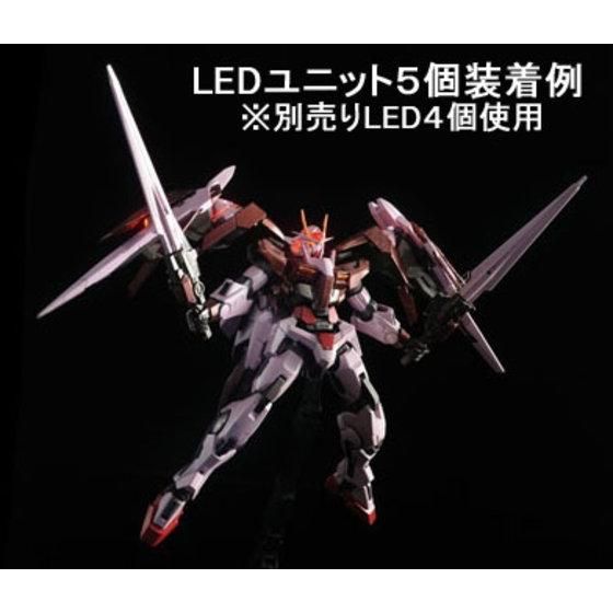 MG 1/100 Trans‑Am Raiser | GUNDAM | PREMIUM BANDAI USA [Official