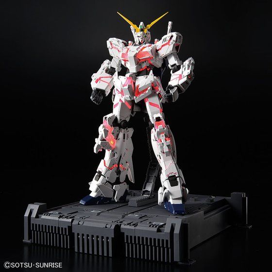 MGEX 1/100 THE GUNDAM BASE LIMITED UNICORN GUNDAM Ver.TWC | GUNDAM