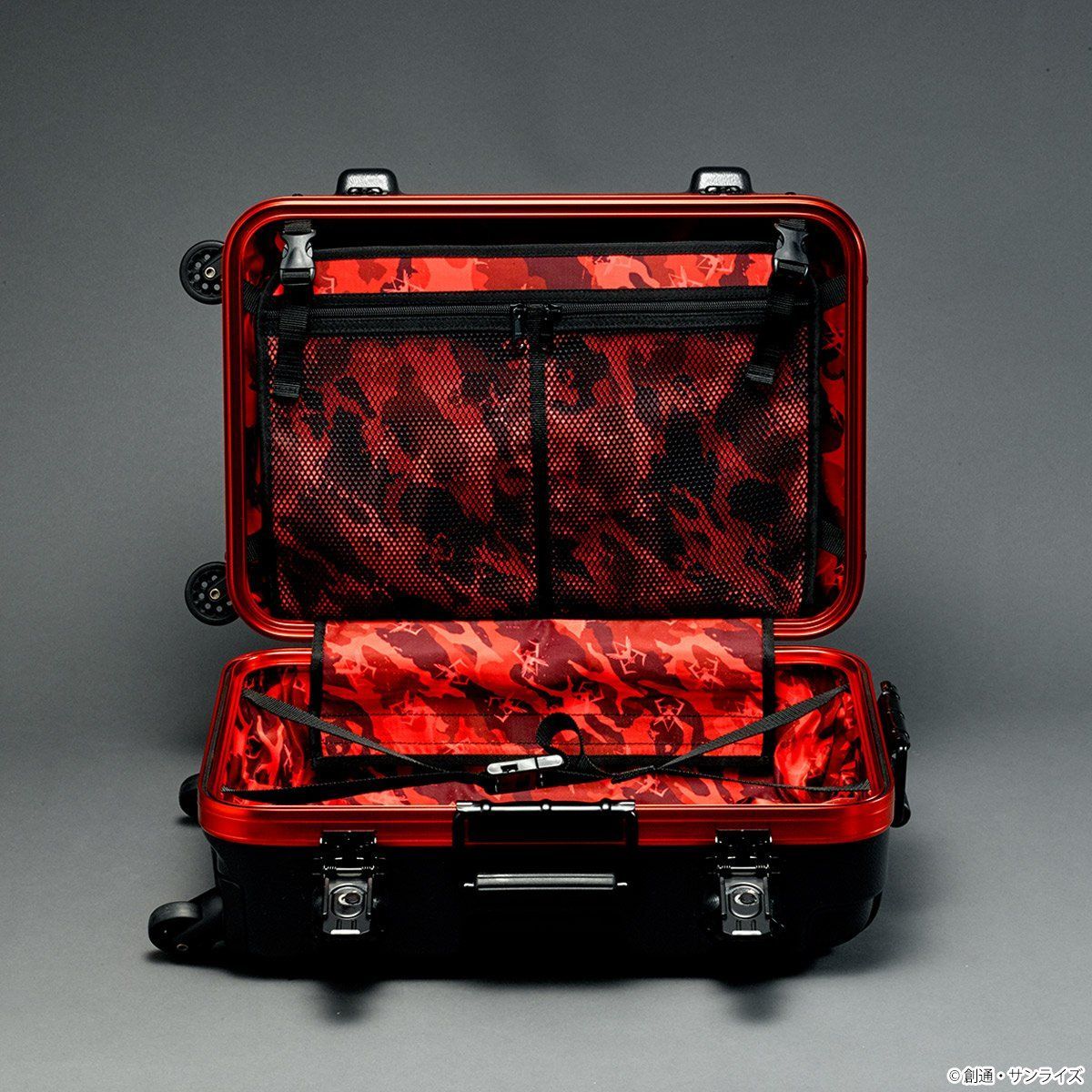 STRICT-G×PROTEX Luggage CR-3300 Mobile Suit Gundam Char | GUNDAM