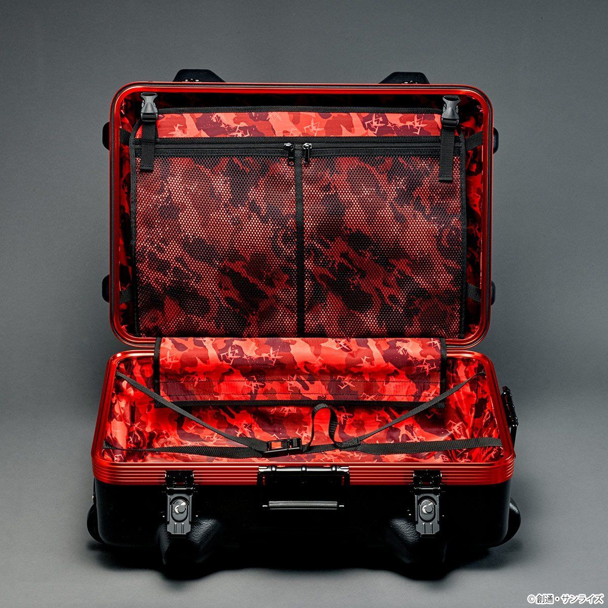 STRICT-G×PROTEX LUGGAGE CR-4000 MOBILE SUIT GUNDAM CHAR [2022年6月發送]