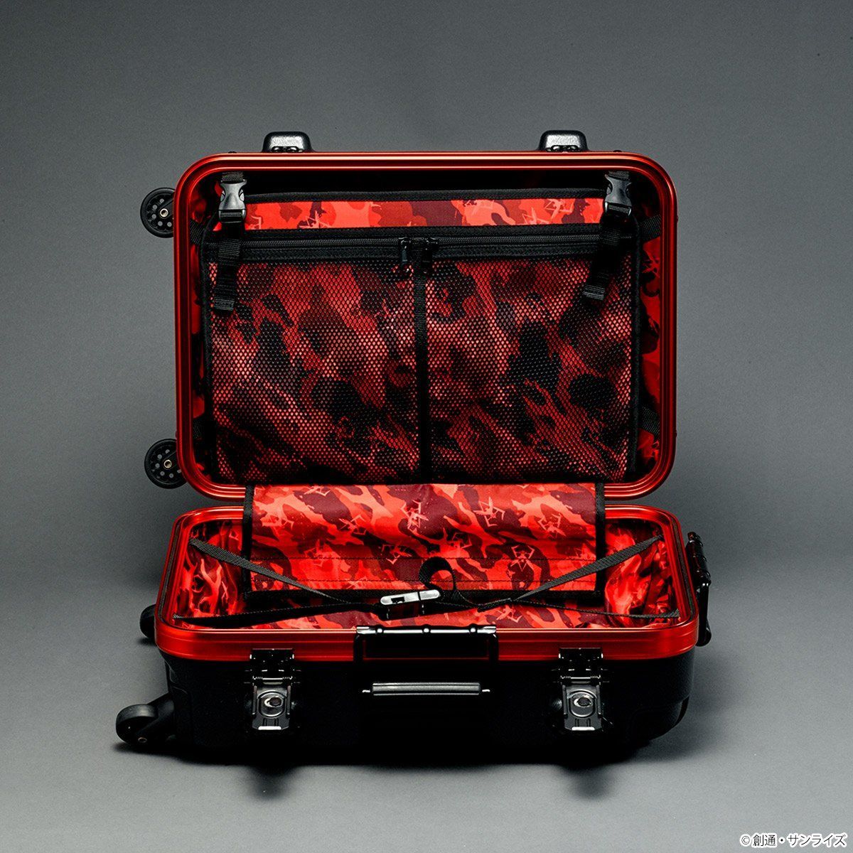 STRICT-G×PROTEX LUGGAGE CR-3300 MOBILE SUIT GUNDAM CHAR [2022年6月發送]