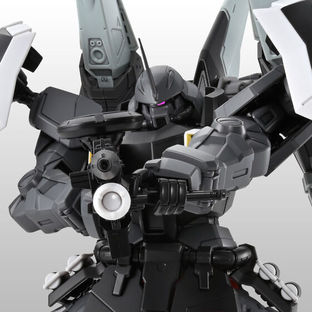 MG 1/100 BLAZE ZAKU PHANTOM (DEARKA ELTHMAN CUSTOM) [2025年9月發送]