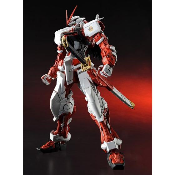 MG 1/100 GUNDAM ASTRAY RED FRAME [October 2017 Delivery]