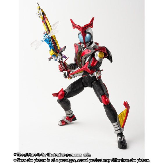 S.H.Figuarts (SHINKOCCHOU SEIHOU) MASKED RIDER KABUTO HYPER FORM ...