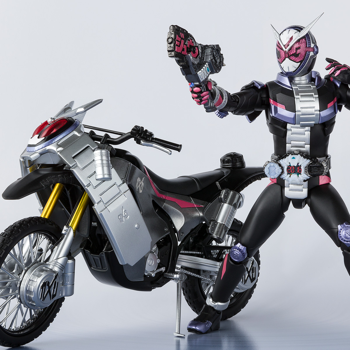 S.H.Figuarts Kamen Rider Zi-o RideStriker & Zikan Girade/Zikan Zax set