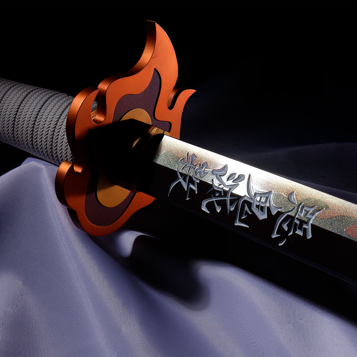 PROPLICA Nichirin Sword (Kyojuro Rengoku)